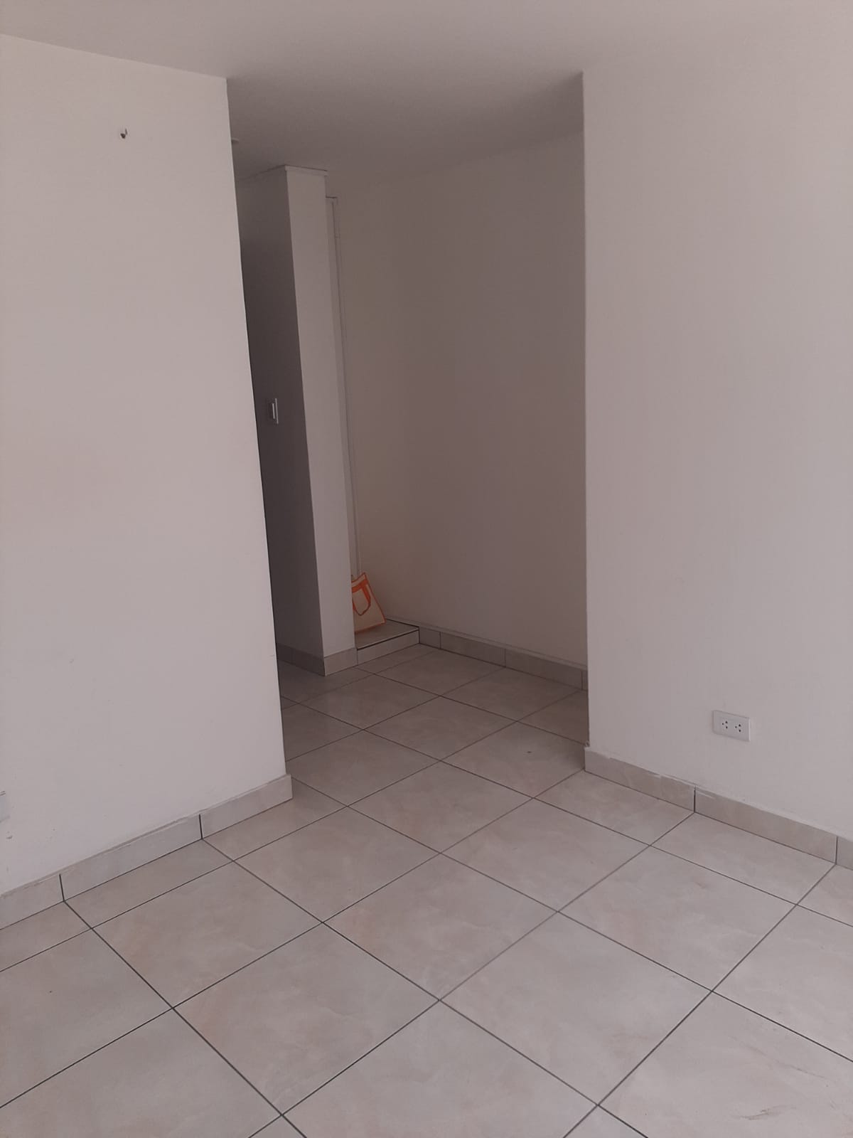 Oficina de 100 m² en San Isidro